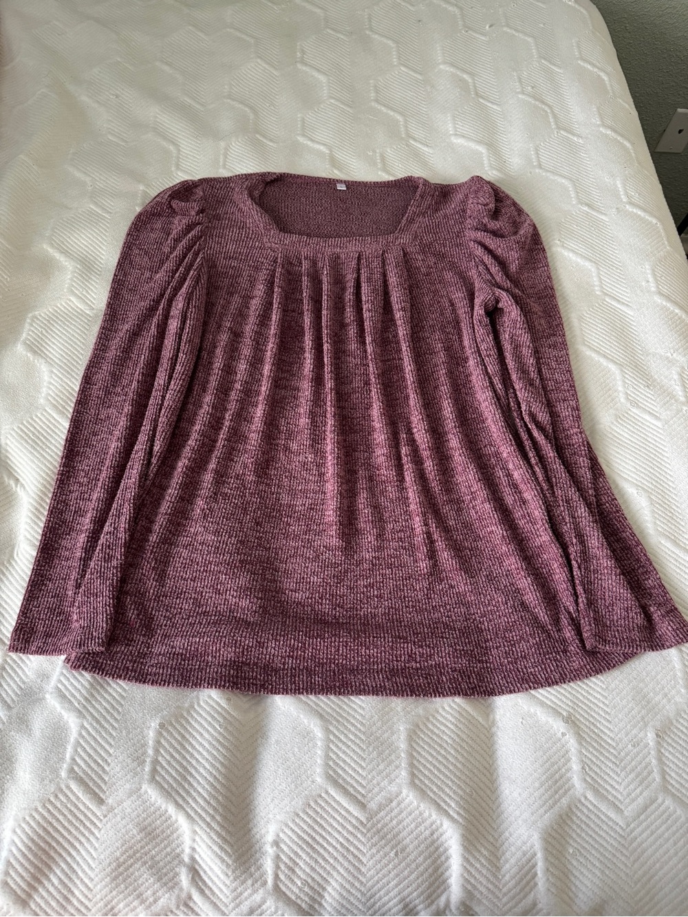 Women's Long-Sleeve Square Neck Knit Top - Mauve